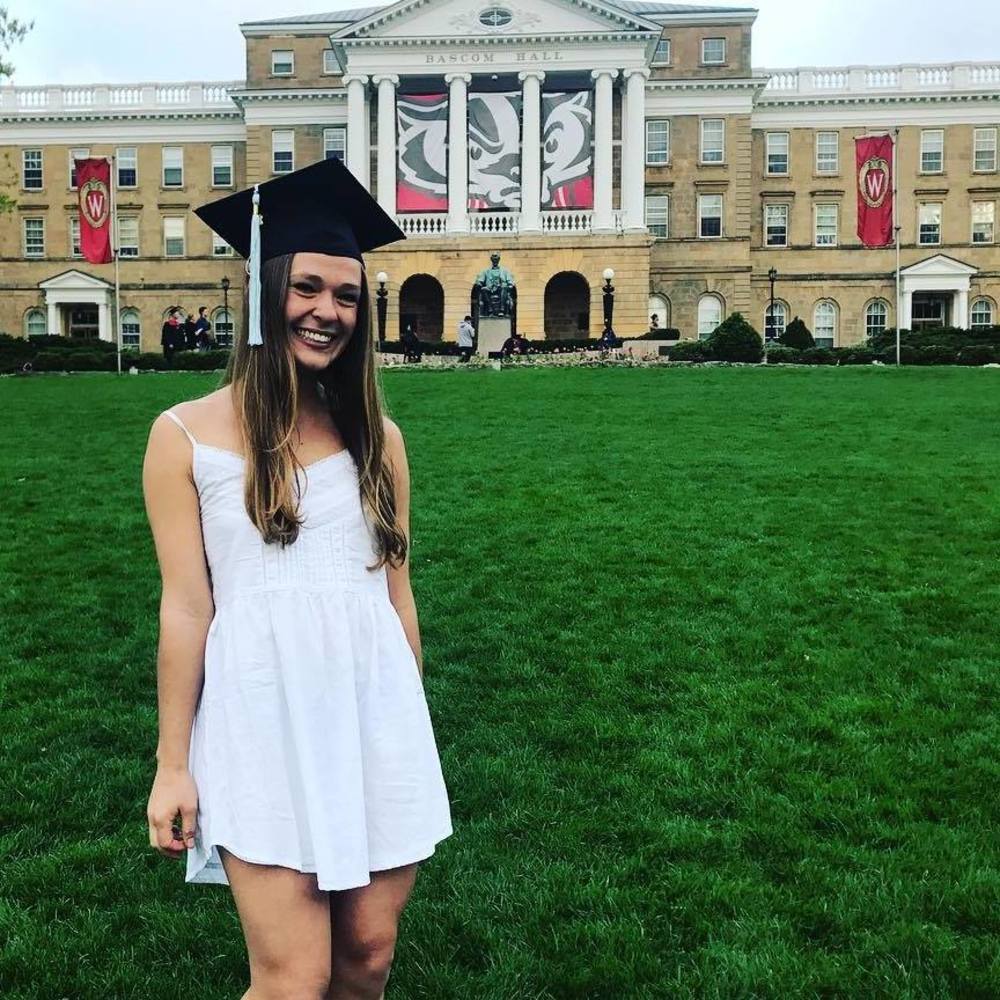 Meet your Posher, Marisa